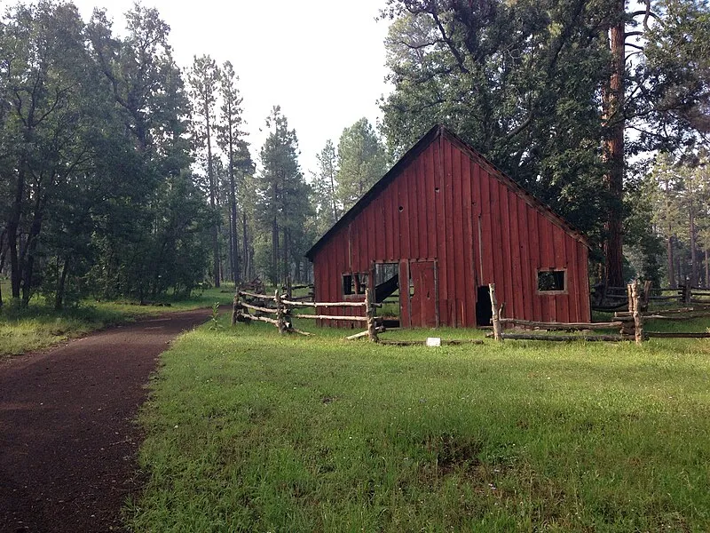 Los Burros Trail, Apache