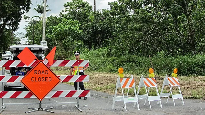 Steam Vents Hot Spring (E, 24mi), Hawaii
