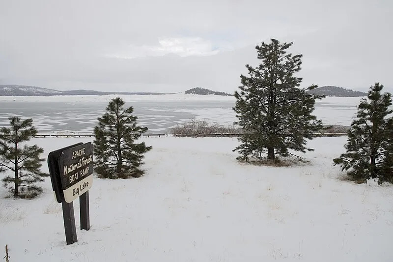 South Crescent Lake Boat Site, Apache