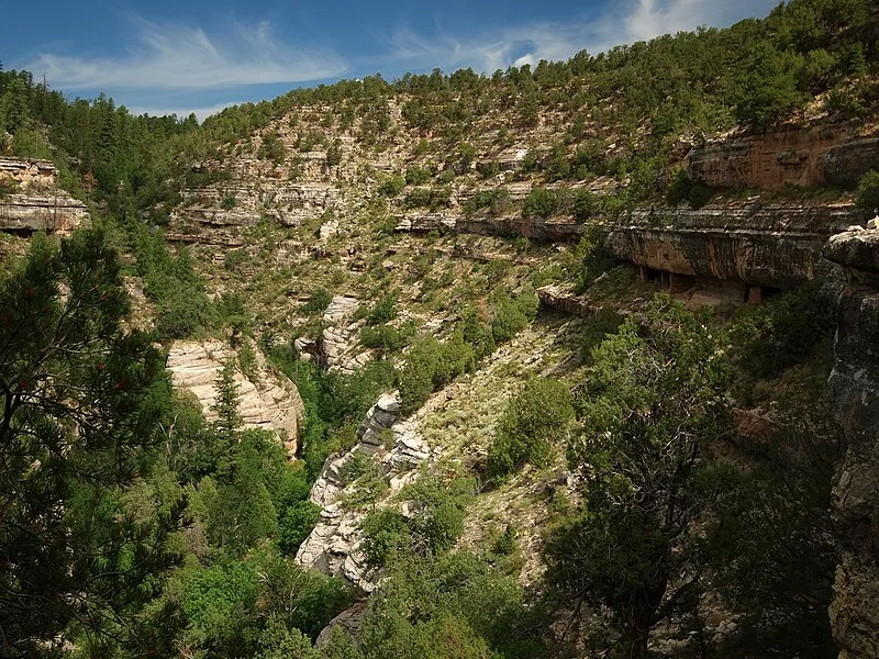 Accessible Scenic Overlook, Walnut Canyon NM