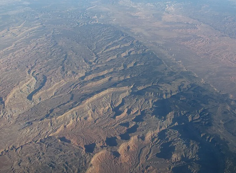 Fiftymile Mountain, Kane