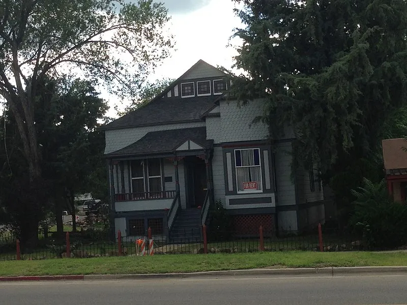 Apple Blossom Trail, Yavapai